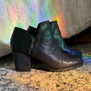 Lucky Brand black short boots